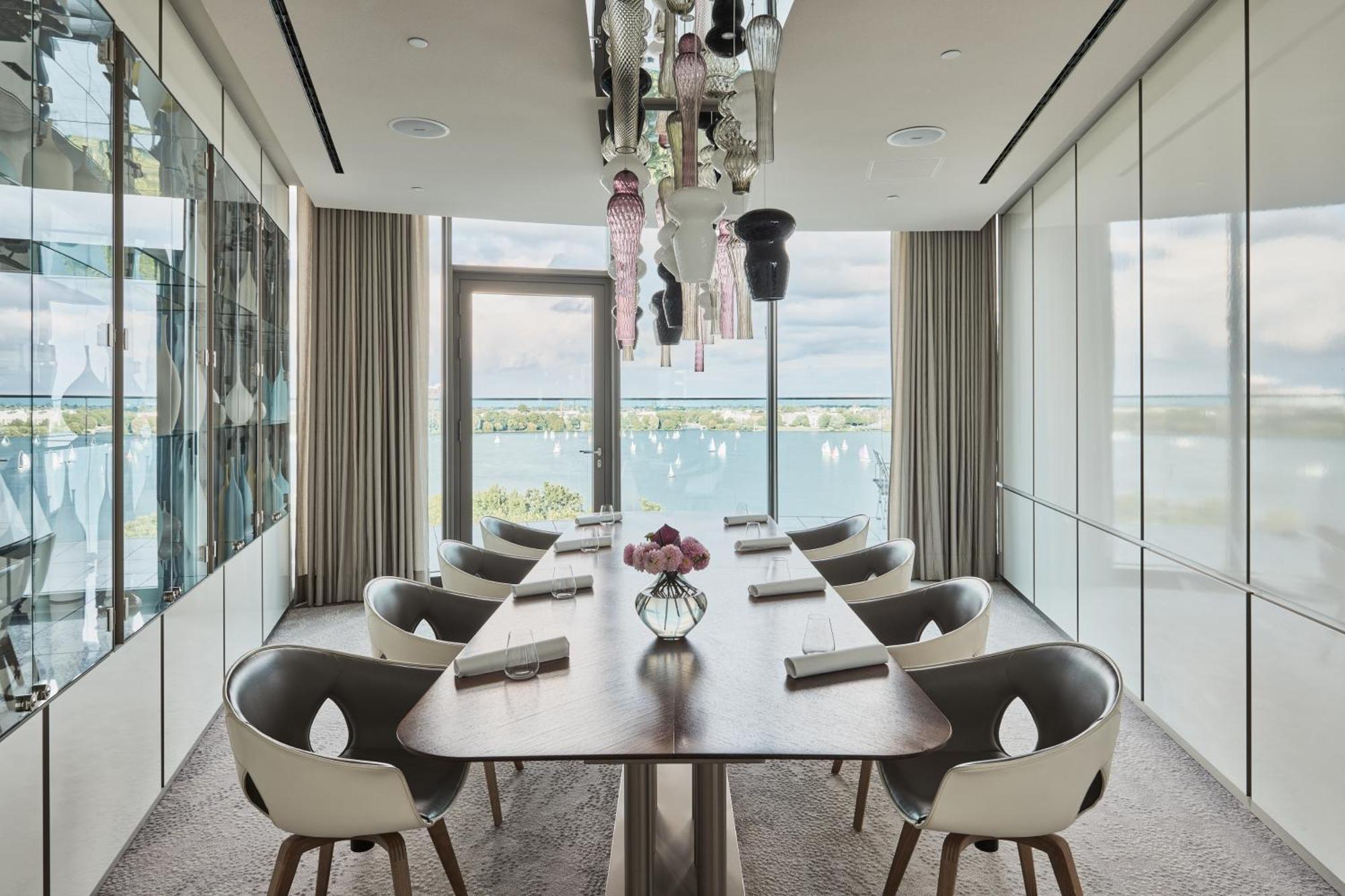 더 퐁트네 함브루크 외부 사진 Dining room